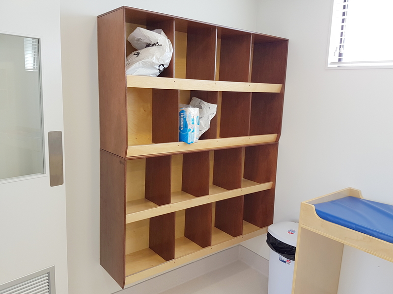 Hebe Custom Bag Storage Cubbies